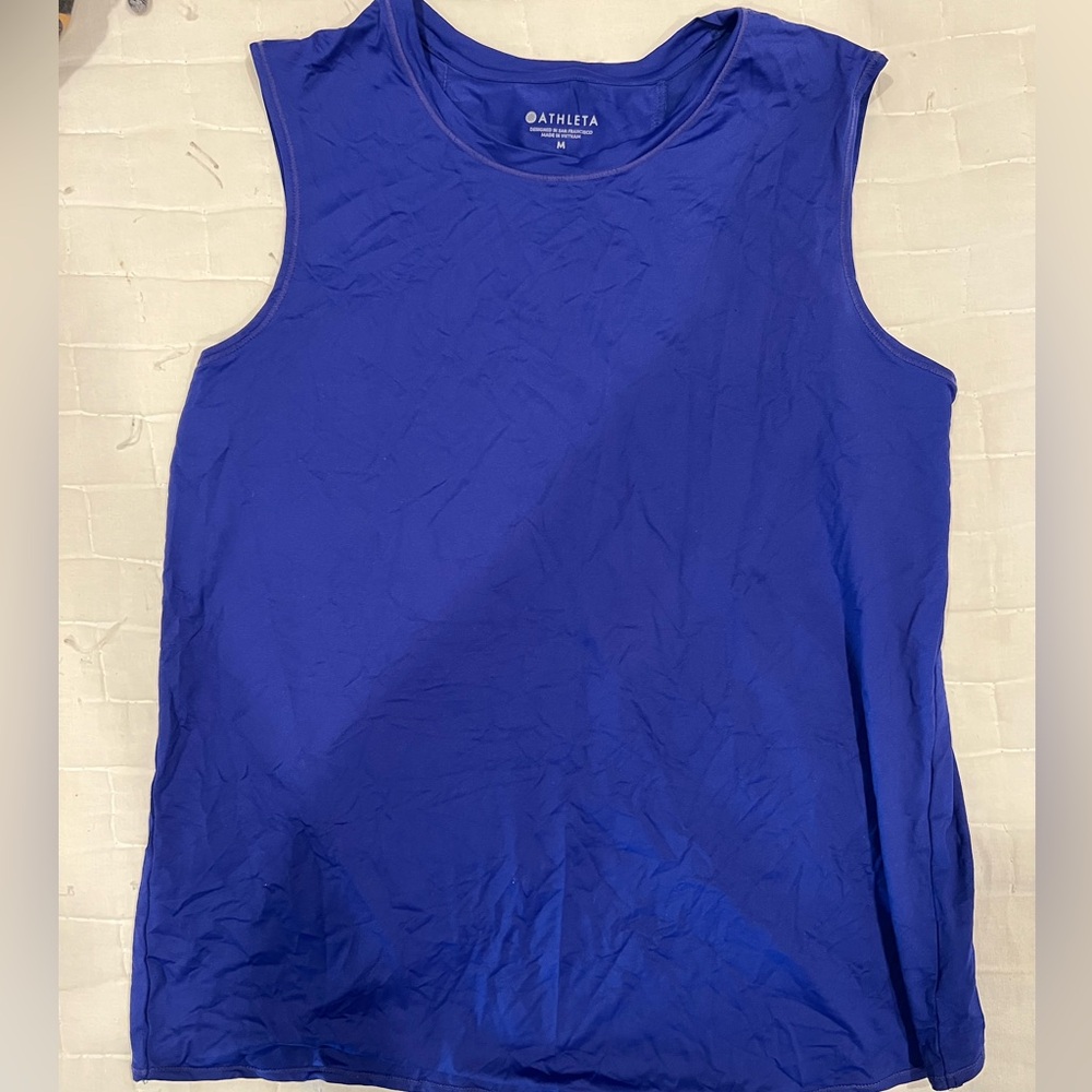 Athleta medium shirt